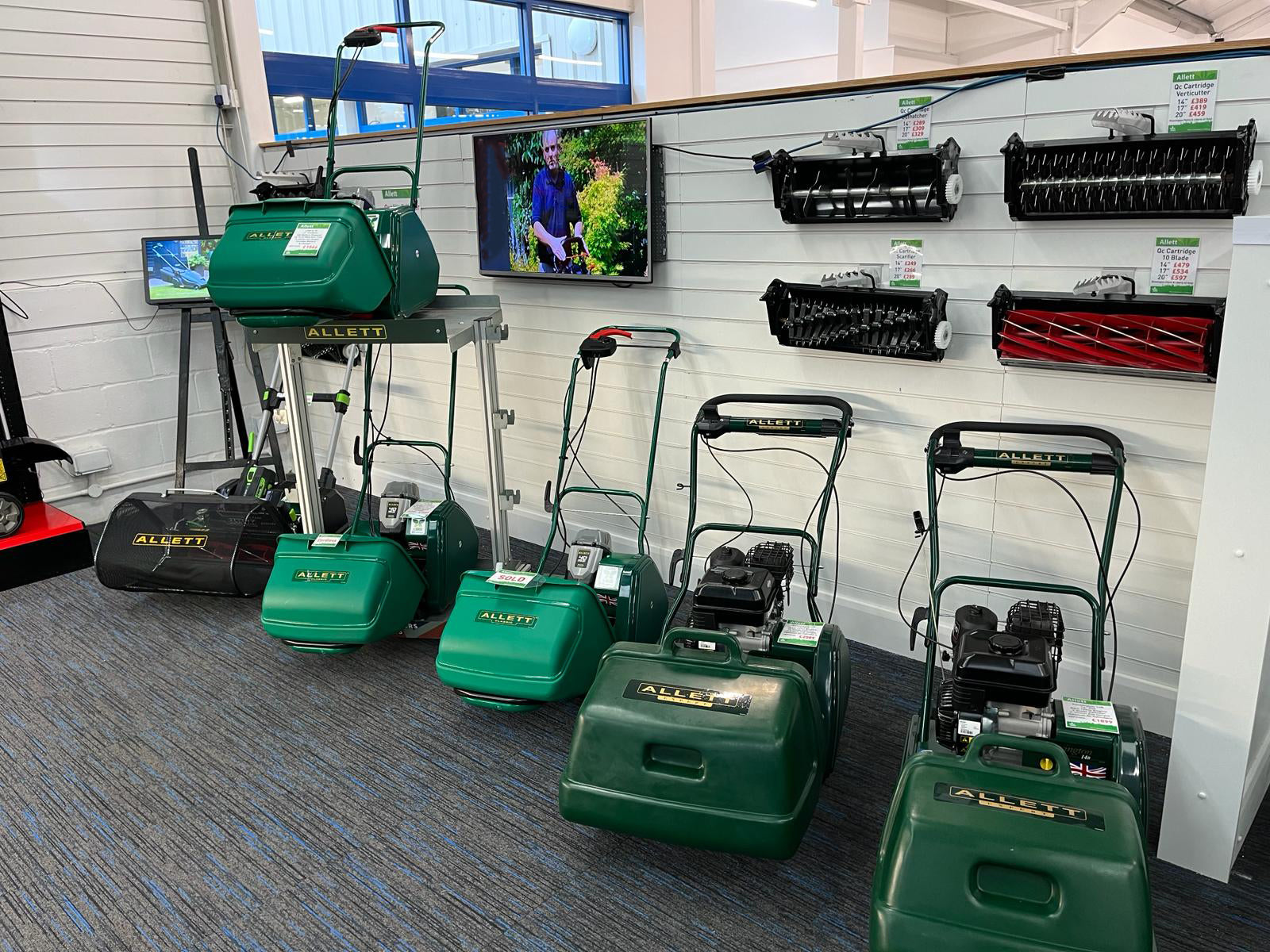 Alton Garden Centre (Essex) - Allett Authorised Stocking Dealer