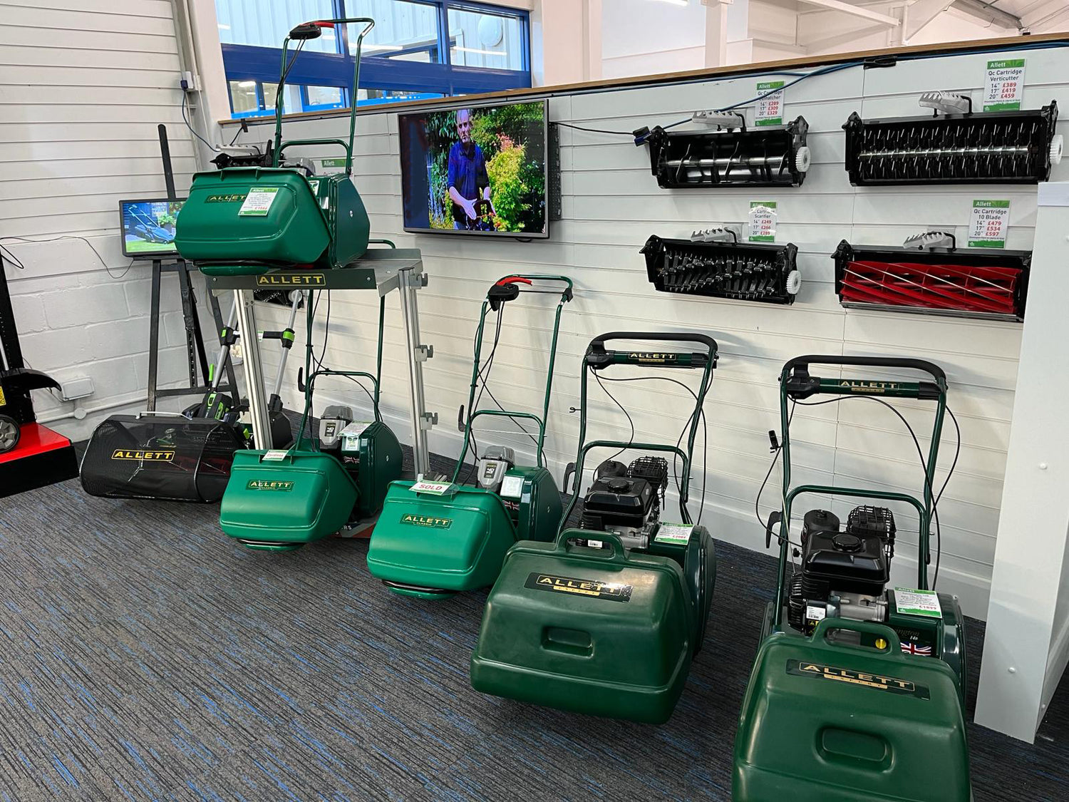 Alton Garden Centre (Essex) - Allett Authorised Stocking Dealer