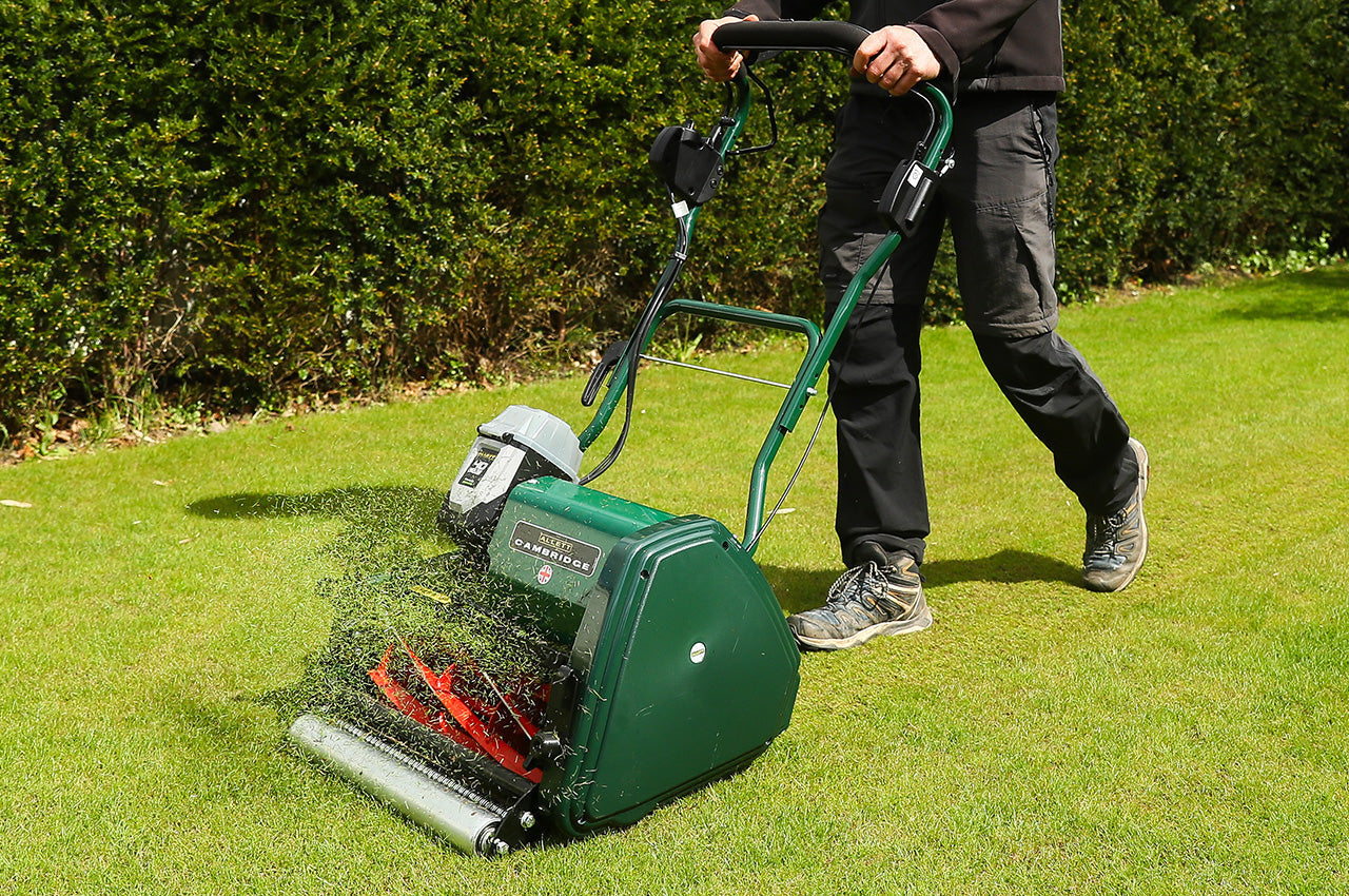 Cylinder Mowers vs. Rotary Mowers: Why Cylinder Mowers Are the Best Choice for a Perfect Lawn