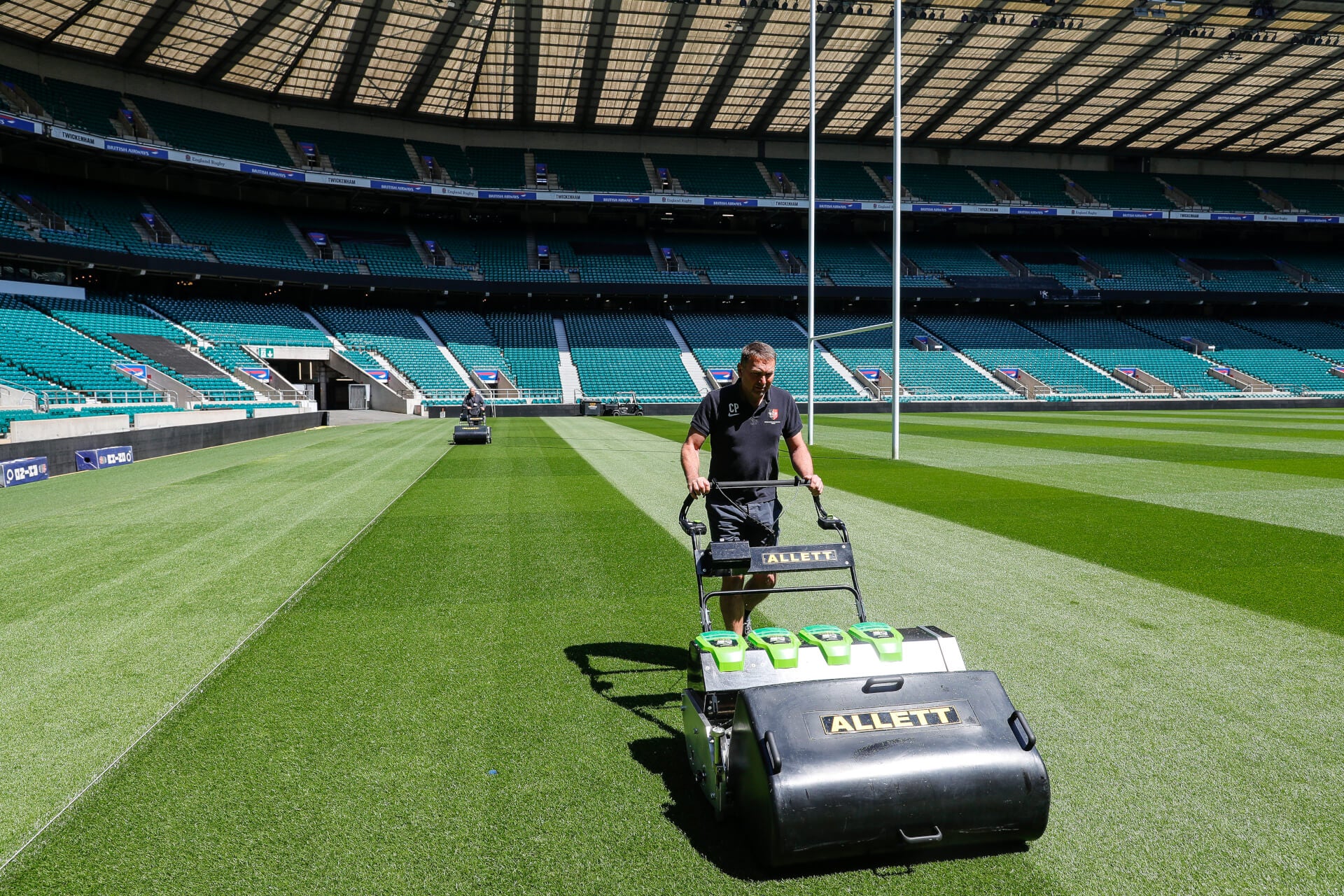 C34 Evolution Mk2 – Battery-Powered Professional Cylinder Mower with Interchangeable Turf Maintenance System