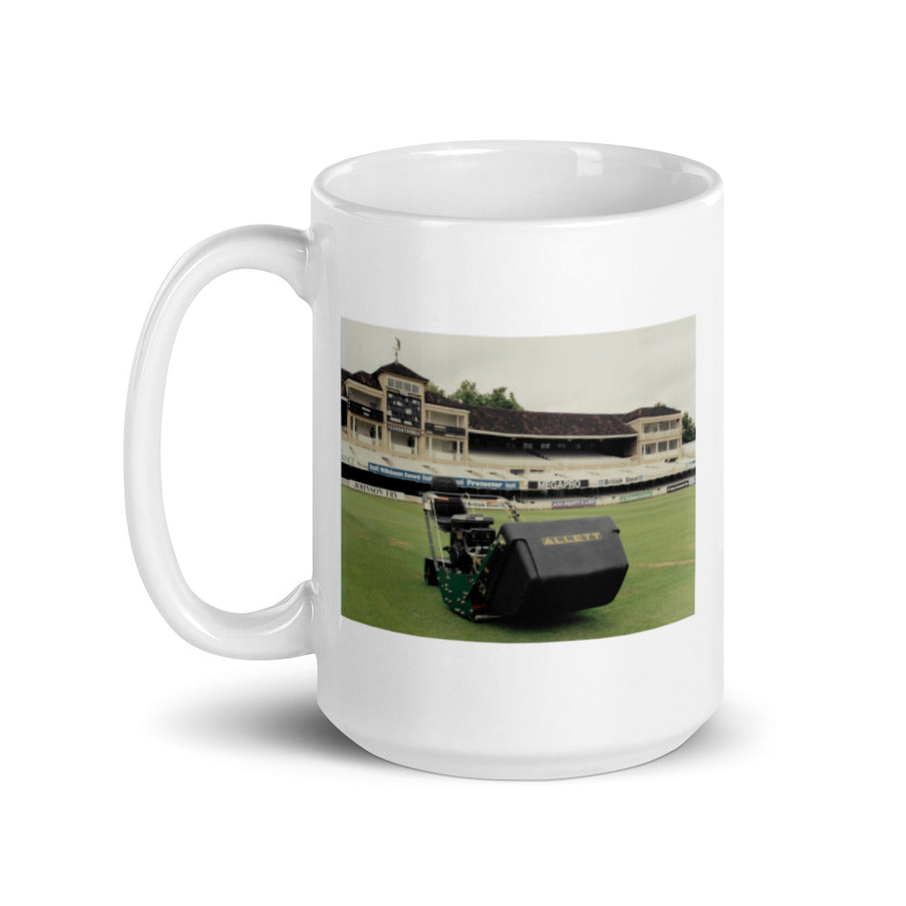 Allett Pro Heritage Mower Cricket Mug