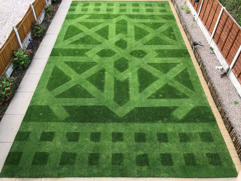 Top Tips for Striping a Lawn