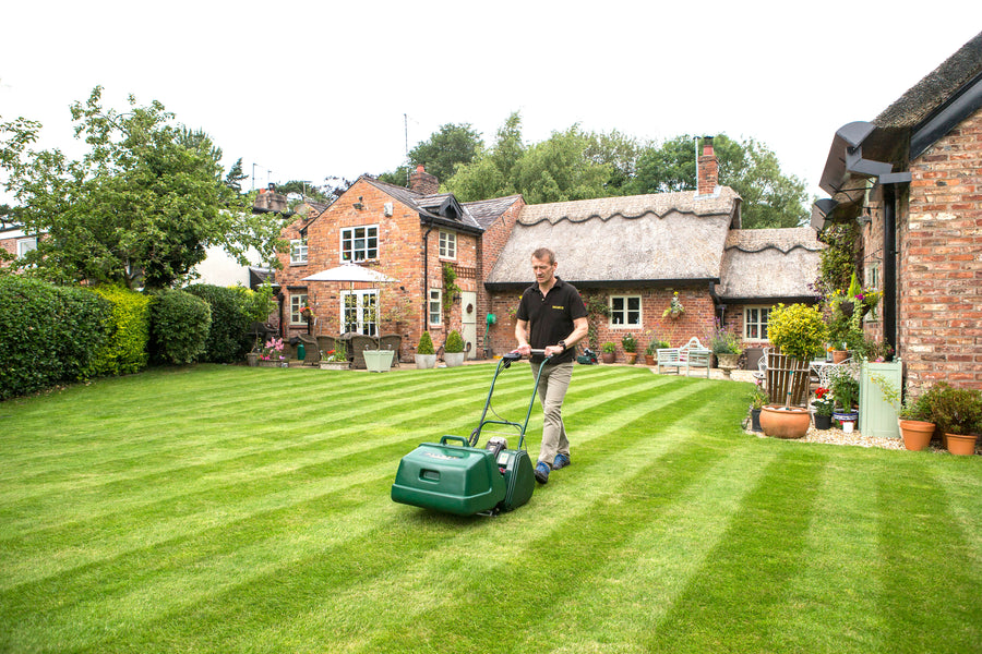 10 Benefits of Using a Battery-Powered Lawn Mower: Why Switch from Petrol-Powered to Cordless