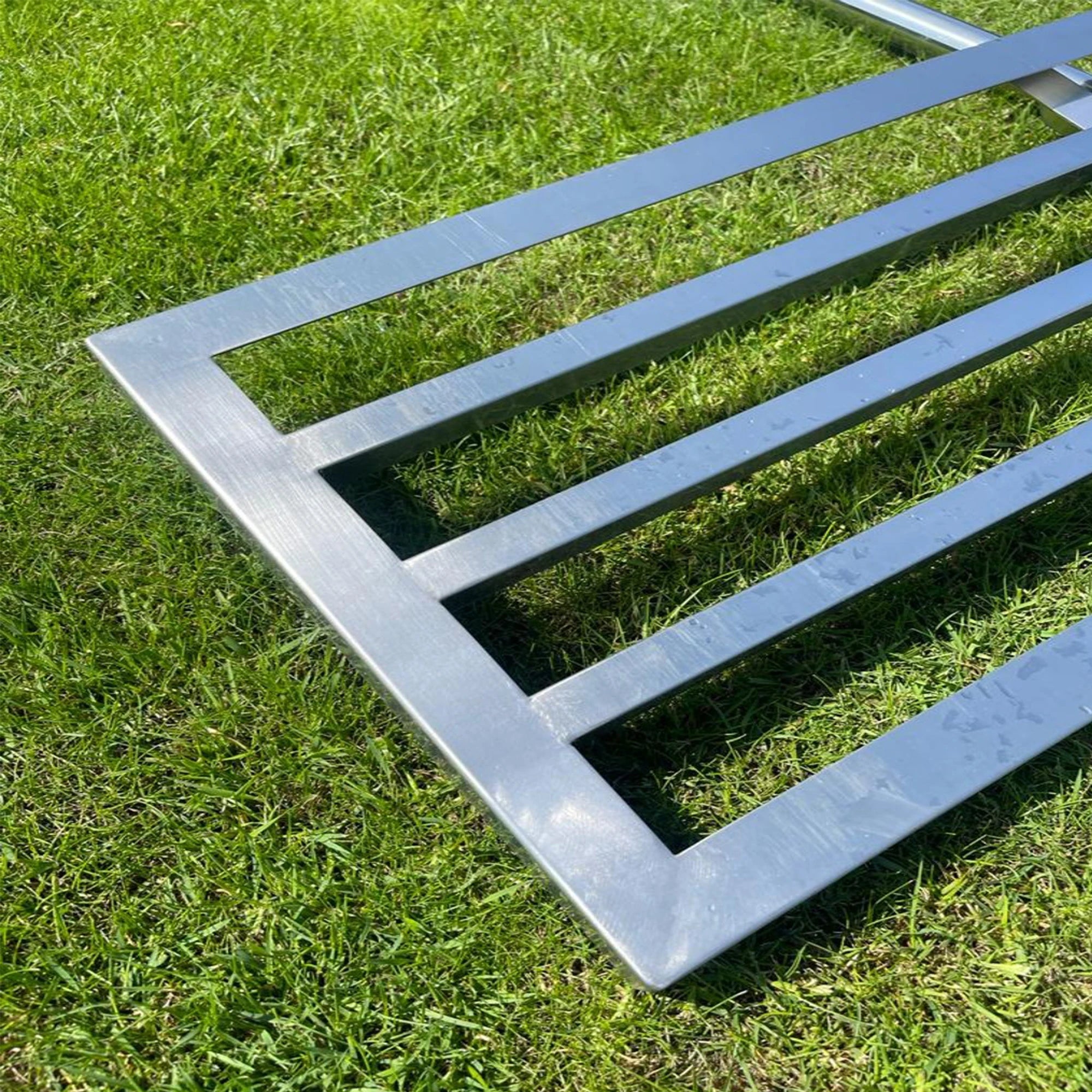 Allett Lawn Levelling Lute