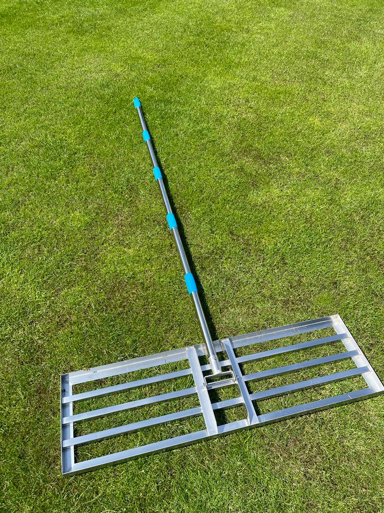 Allett Lawn Levelling Lute