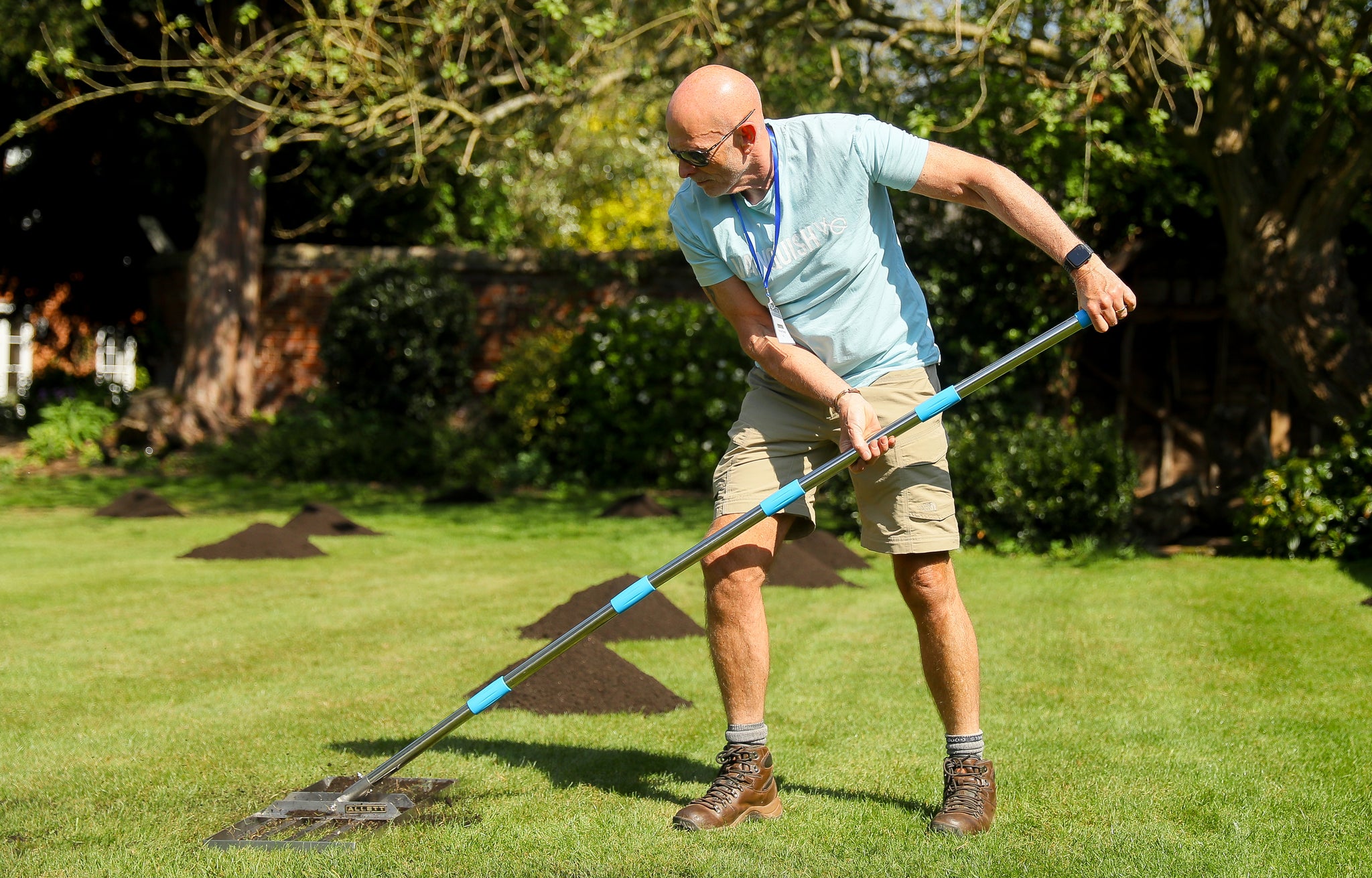 ALLETT Lawn Levelling Lute