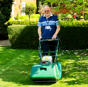 Ex DEMO Model- Allett Kensington 17H- Used at the Allett Lawn Academy (Spring 2025)- Serial 2400321